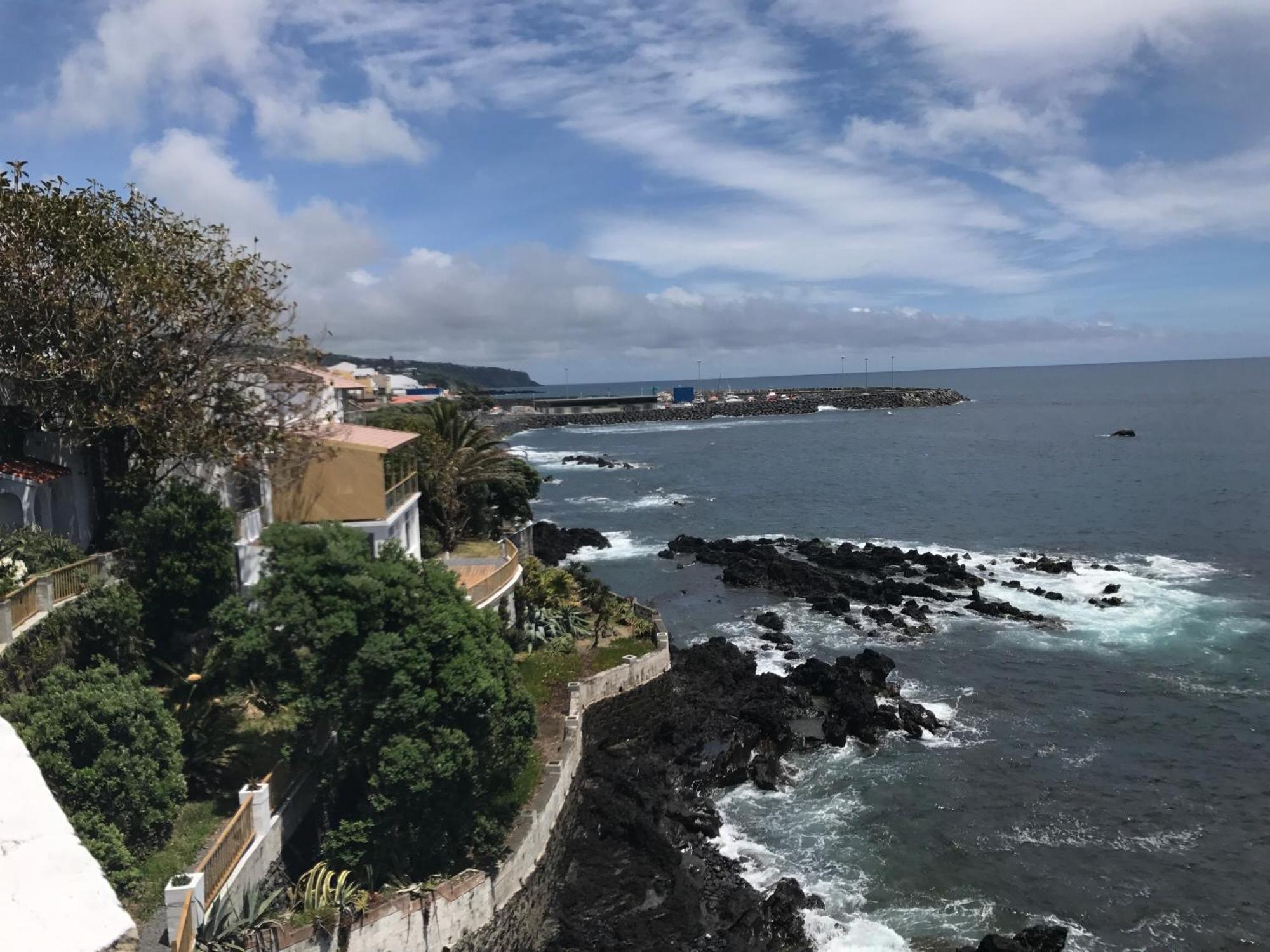 A Villa By The Sea Bed & Breakfast Vila Franca do Campo Exterior foto